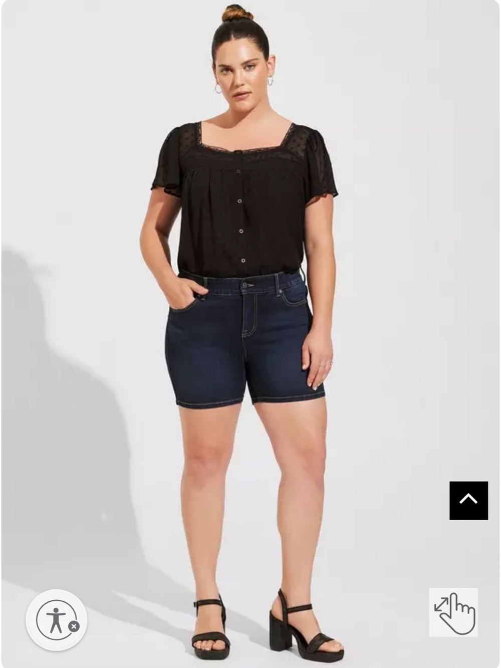 Torrid 5” Bombshell Denim Shorts